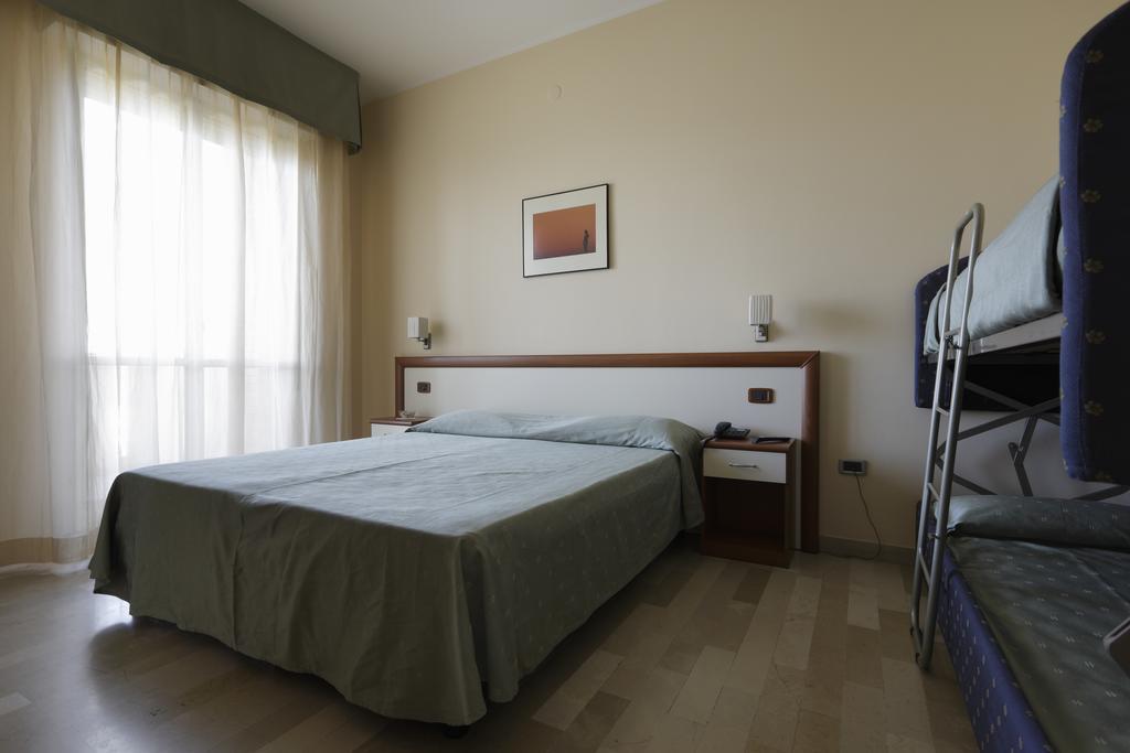 Hotel Continental ファーノ 部屋 写真