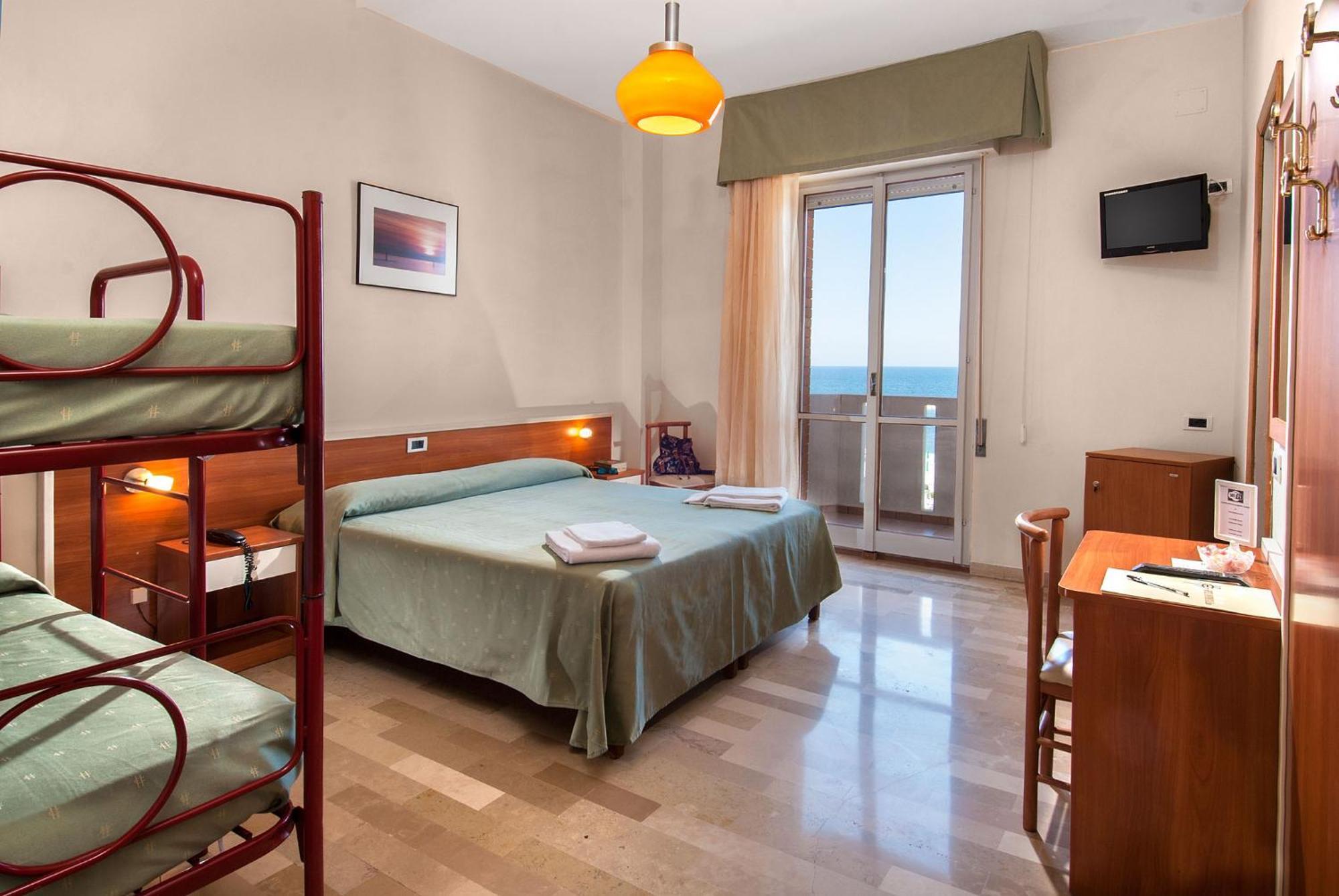 Hotel Continental ファーノ 部屋 写真